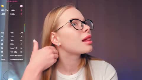 Snapshot of sunday_morn1ng chatting on 02.08.26 Jenny online show from 02.08.26