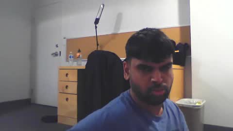 Snapshot of sundoog chatting on 02.12.25 Sundoog online show from 02.12.25