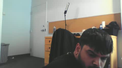 Snapshot of sundoog chatting on 03.03.25 Sundoog online show from 03.03.25