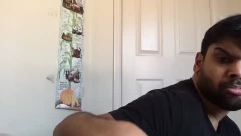 Snapshot of sundoog chatting on 05.19.26 Sundoog online show from 05.19.26