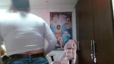 Snapshot of sunflower_dance chatting on 06.03.26 Jeraldine online show from 06.03.26