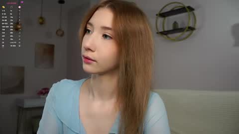 Lily online show from 09.17.25