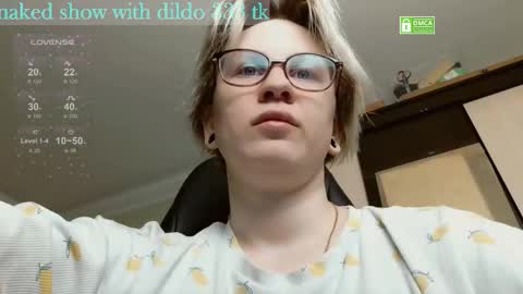 Snapshot of sunny_mood chatting on 03.15.26 sunny mood online show from 03.15.26