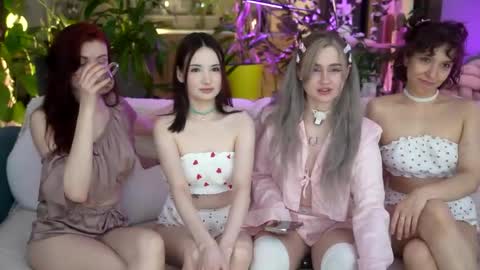 Fia  -  TG -  Mia -  Alice -  online show from 04.16.26