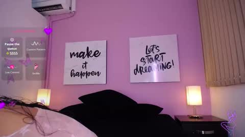  Sunny  online show from 12.29.24