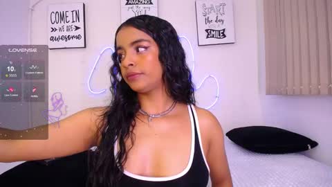  Sunny  online show from 01.30.25