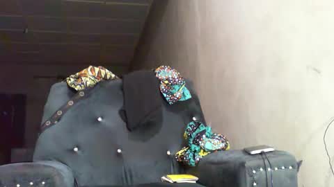 Sunnyblack2 online show from 10.30.25