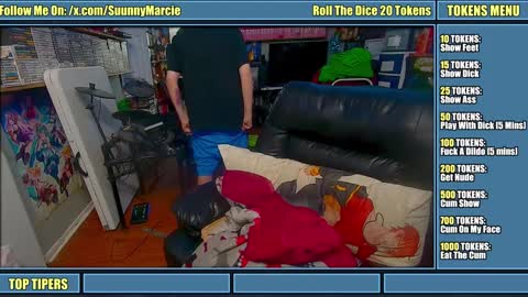 Snapshot of sunnymarcie chatting on 03.04.25 Sunny Marcie online show from 03.04.25