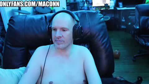 Snapshot of sunnymarcie chatting on 03.12.25 Sunny Marcie online show from 03.12.25