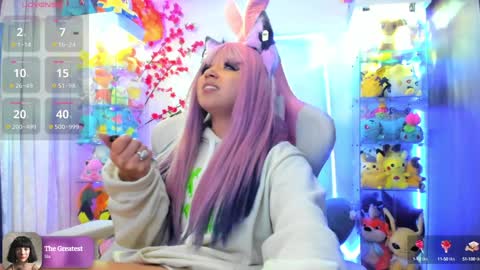     RAVENCLAU GIRL  online show from 12.09.24