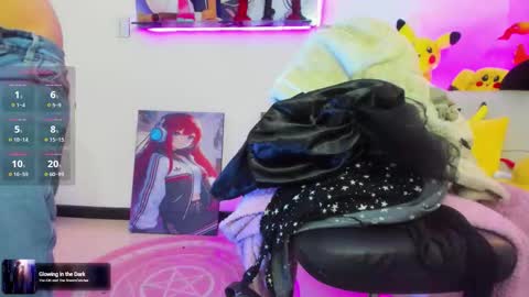     RAVENCLAU GIRL  online show from 10.11.25