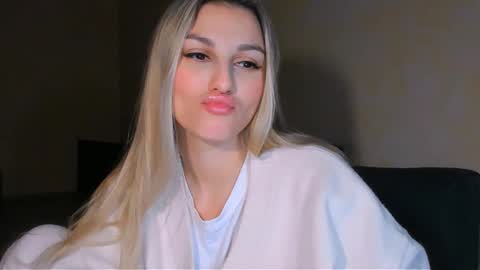 sunsetwithava online show from 03.05.26