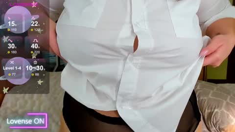 sunyy_bunyy online show from 03.10.25