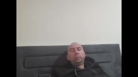 super42835015 online show from 11.14.25