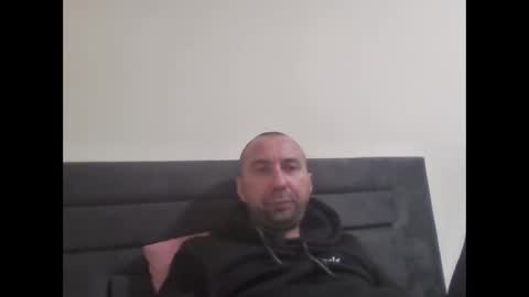 super42835015 online show from 11.17.25