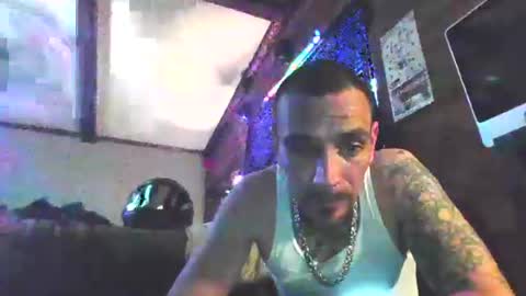 Snapshot of superd512 chatting on 03.08.25 Guero Cash online show from 03.08.25