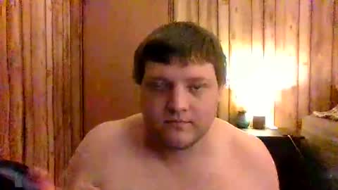 Snapshot of superflymatt chatting on 10.13.25 superflywildcat online show from 10.13.25