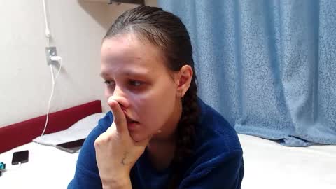 Snapshot of superliza97 chatting on 10.26.25 Alisa online show from 10.26.25