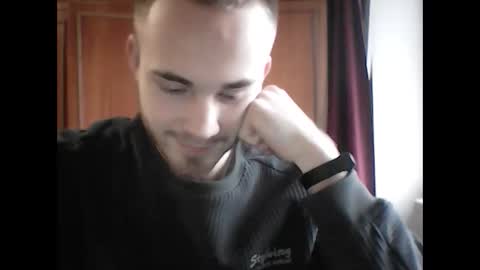 Snapshot of supermanqsky chatting on 01.11.25 SupermanQSky online show from 01.11.25