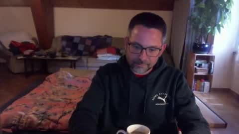 supersquirrel81 online show from 03.25.26