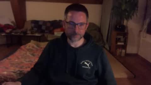 supersquirrel81 online show from 03.29.26