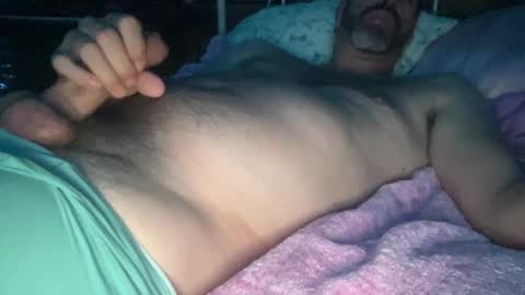 Snapshot of surfguy82 chatting on 09.17.25 SurfGuy82 online show from 09.17.25