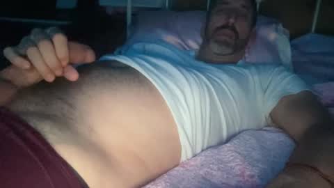 Snapshot of surfguy82 chatting on 09.19.25 SurfGuy82 online show from 09.19.25