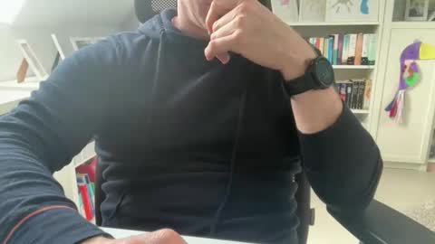 surfstar81 online show from 04.20.26