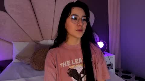 Snapshot of susa1userma_ chatting on 04.17.26 Susann online show from 04.17.26