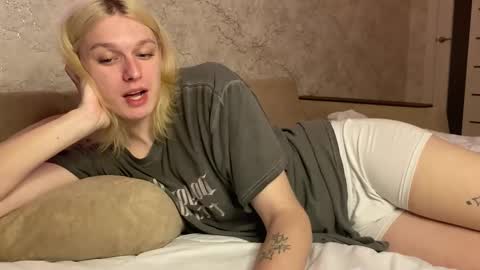 Vladiva online show from 11.27.25