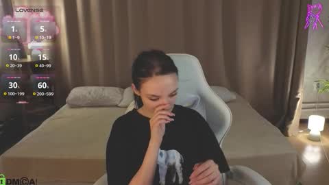 Annie online show from 03.04.26