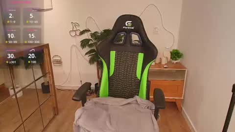 Snapshot of susan_backer chatting on 03.24.26 Susan online show from 03.24.26