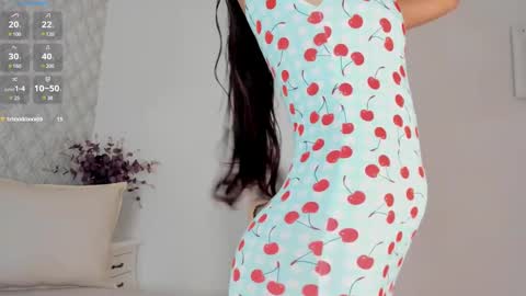  SUSANA  online show from 02.14.25