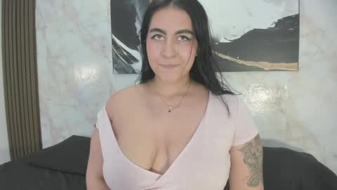 Snapshot of susana_garciia1 chatting on 06.01.26 Susana online show from 06.01.26