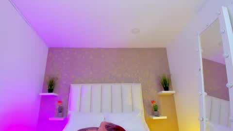 susanahenao online show from 01.27.25