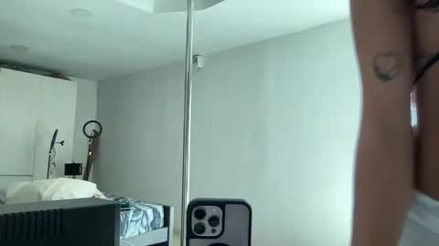 Snapshot of susandolls_ chatting on 01.11.25 susan online show from 01.11.25