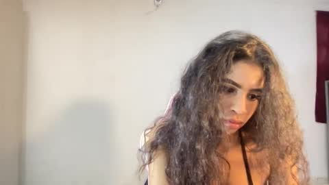 Snapshot of susandolls_ chatting on 02.04.25 susan online show from 02.04.25