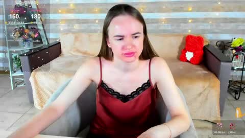 Snapshot of susansmitt chatting on 04.18.26 susansmitt online show from 04.18.26