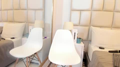 susanthomass online show from 03.06.26