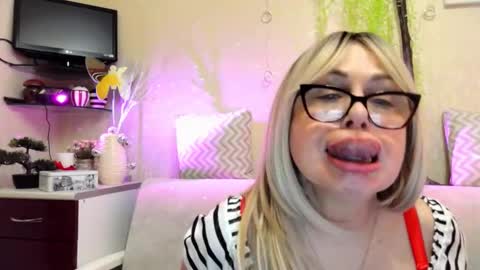 SusiexNoreen online show from 03.13.26