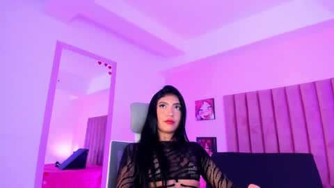 Sussan Nicole  online show from 09.23.25