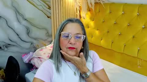 Sussy  online show from 04.30.26