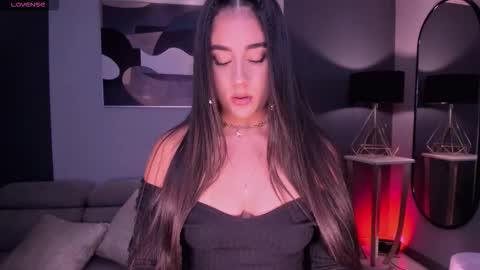 Snapshot of sussybell_ chatting on 10.25.25 Sussy Bell online show from 10.25.25