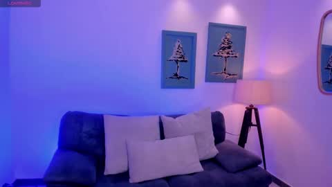 Snapshot of sussybell_ chatting on 11.19.25 Sussy Bell online show from 11.19.25