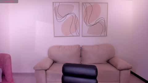 Snapshot of sussybell_ chatting on 11.29.25 Sussy Bell online show from 11.29.25