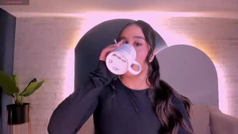 Snapshot of sussybell_ chatting on 01.07.26 Sussy Bell online show from 01.07.26