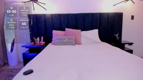 susyy online show from 10.12.25