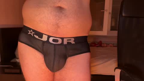 Snapshot of sutlac90 chatting on 12.26.24 sutlac90 online show from 12.26.24