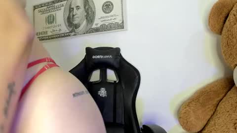 suzan__cooper2 online show from 09.30.25