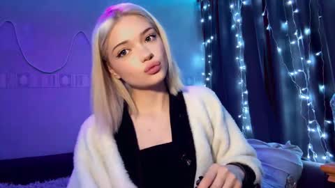 Stacy online show from 04.20.26